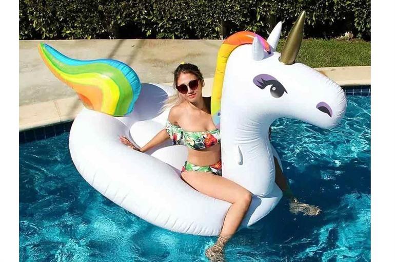 Aufblasbares Einhorn kaufen