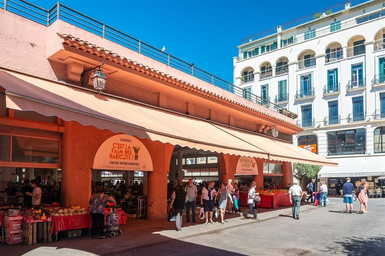 Überdachter Markt in Cannes, Marché Forville