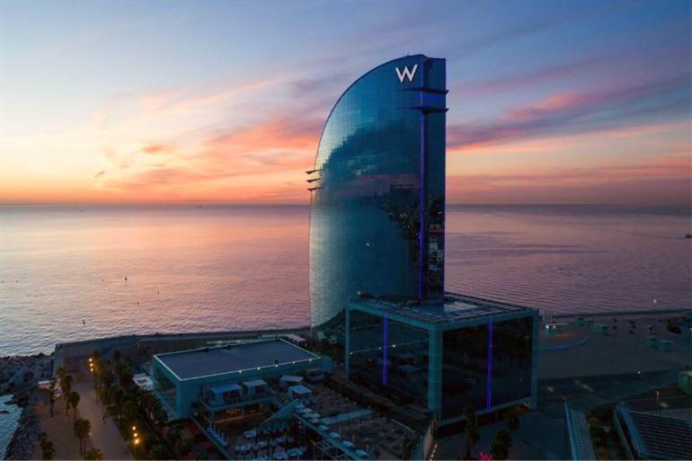 Übernachten Sie im W Barcelona