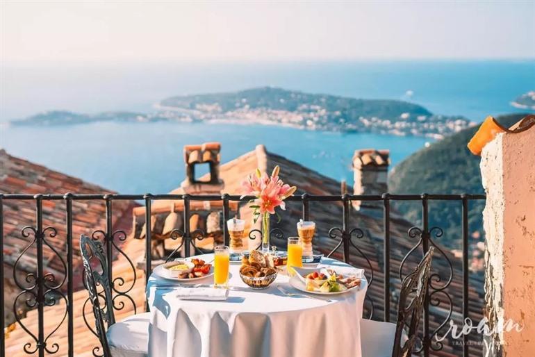 Übernachtung im Château Eza in Eze