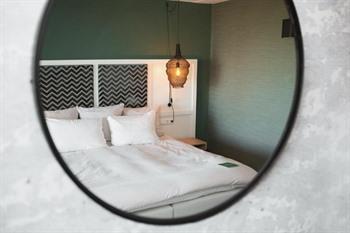 Paal 8 Hotel am Meer buchen