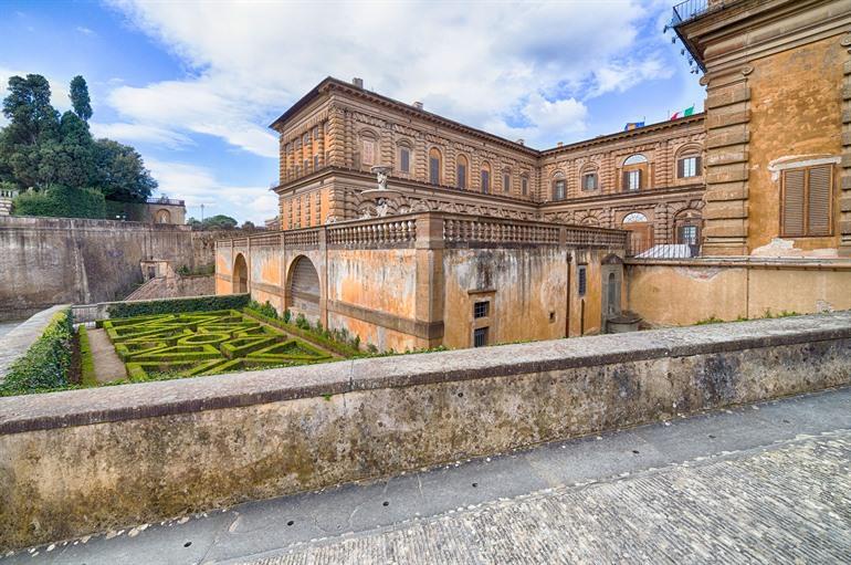 Palazzo Pitti in den Boboli-Gärten in Florenz