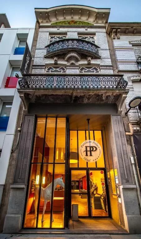 Pantheon Palace in Blankenberge buchen