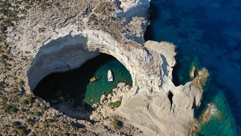 Papafragas Strand auf Milos