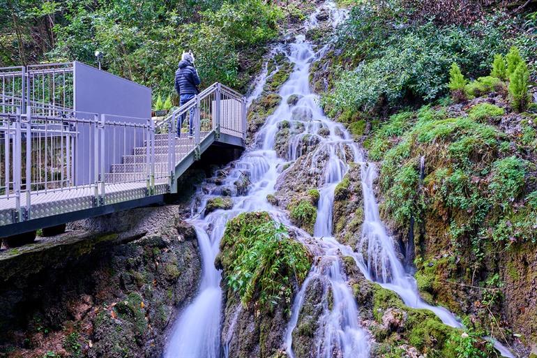 Parco Grotta Cascata Varone
