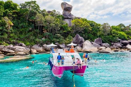 Phuket: Similan-Inseln mit Katamaran