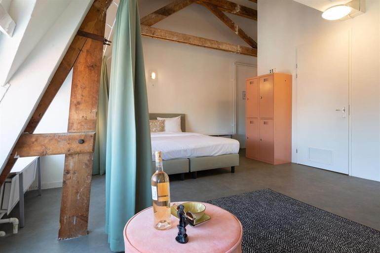 Pink Flamingo Boutique Hostel