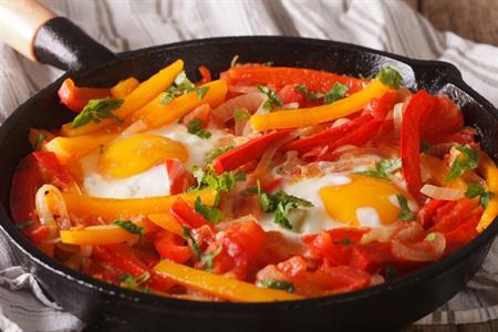Piperrada: Gemüse und Paprika