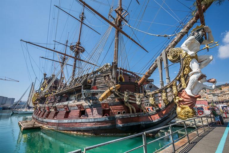 Piratenschiff Neptune, Genua