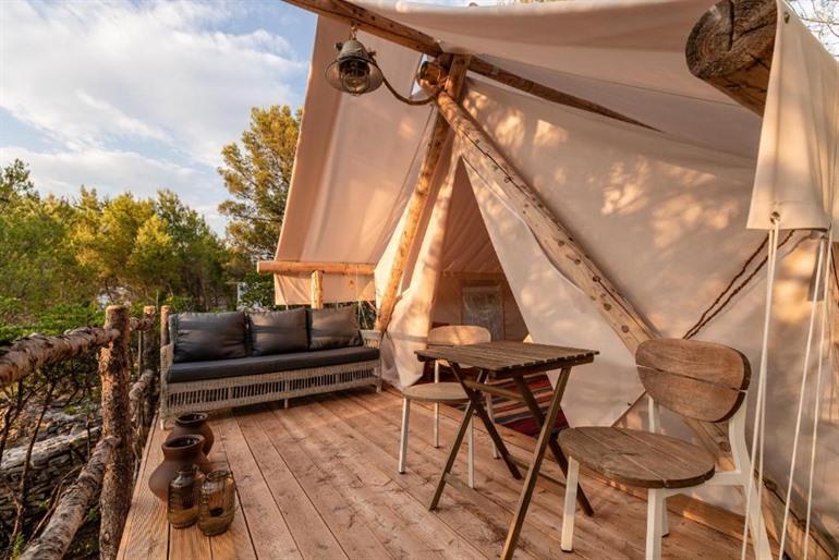 Versteckter Strand Glamping buchen