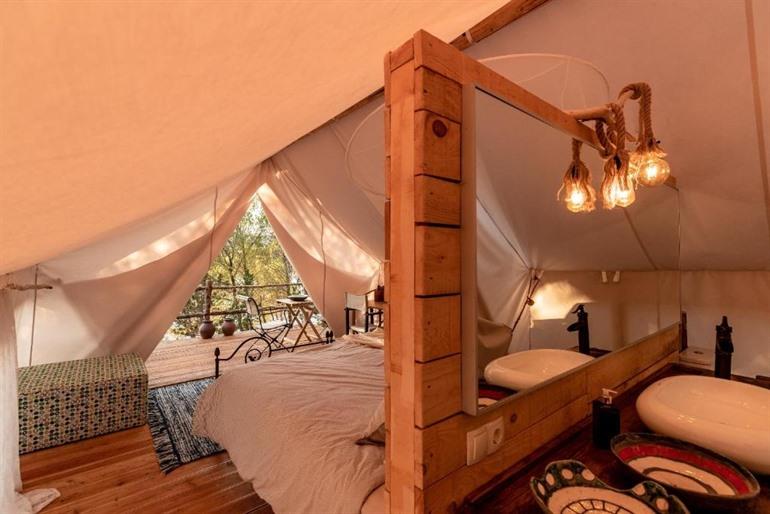 Versteckter Strand Glamping buchen