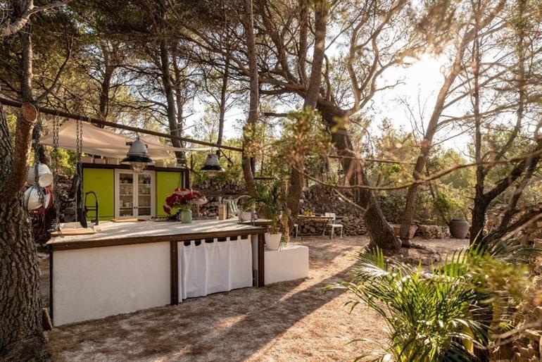 Versteckter Strand Glamping buchen