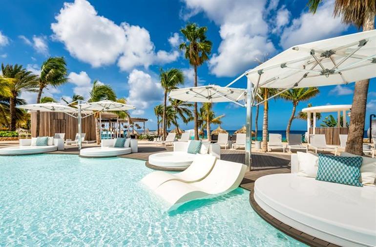 Plaza Beach & Dive Resort buchen