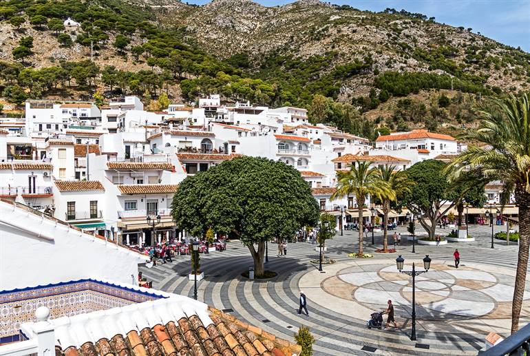 Plaza Virgen de la Peña in Mijas Pueblo