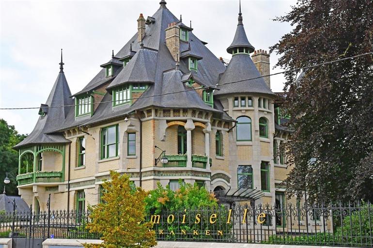 Pommery Champagnerhaus in Reims