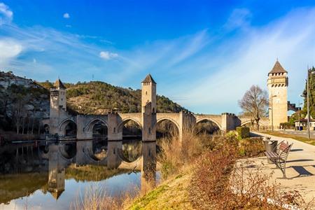 7 der schönsten Sehenswürdigkeiten in Cahors: Was man sehen und unternehmen sollte in dieser charmanten Stadt