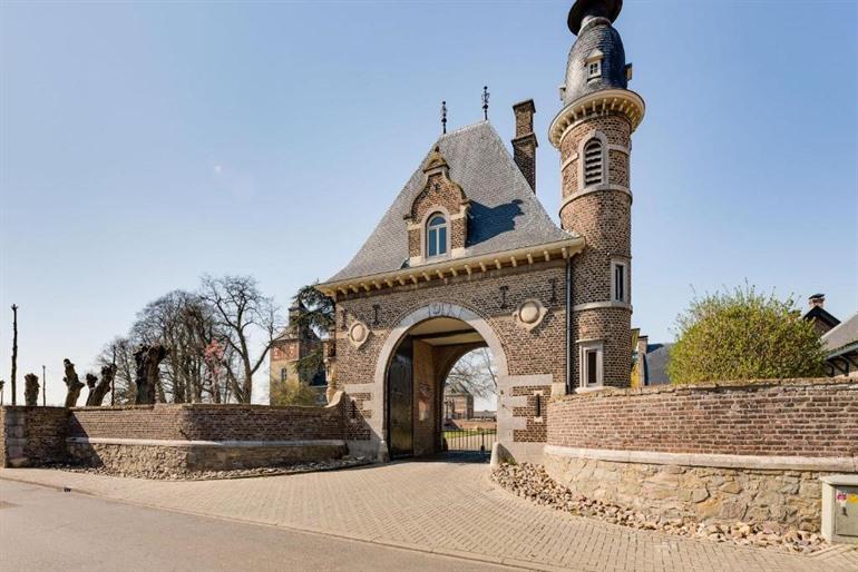 Burg Borgharen Torhaus buchen