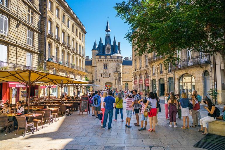 Porte Cailhau in Bordeaux