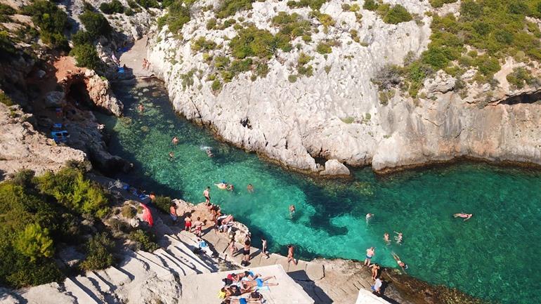 Strand Porto Limnionas auf Zakynthos