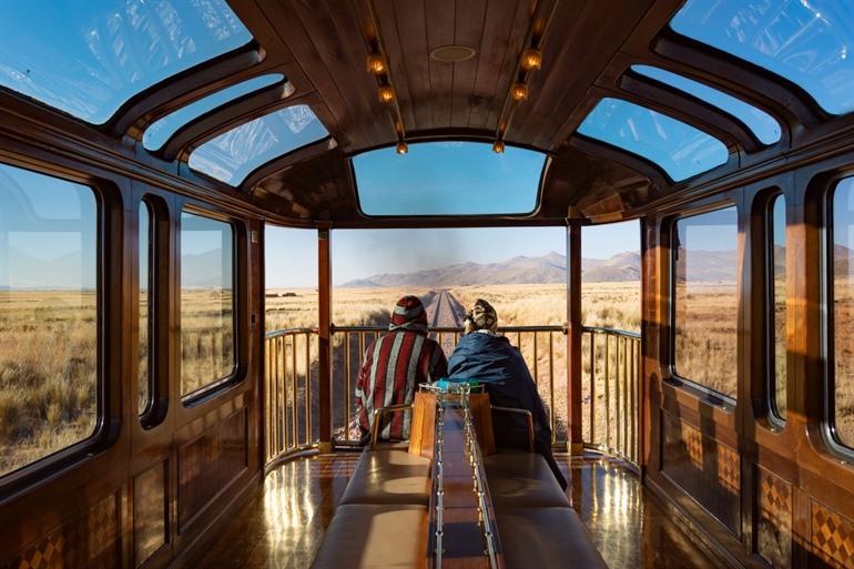 Wunderschauer Waggon im Zug zwischen Cuzco und Puno