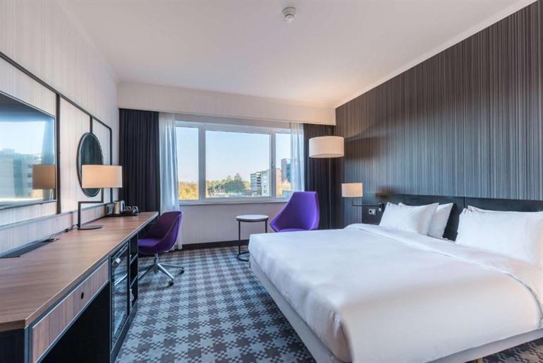 Radisson Blu Hotel Amsterdam Airport, Schiphol buchen