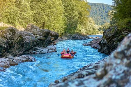 Rafting auf dem Tara-Fluss in Montenegro