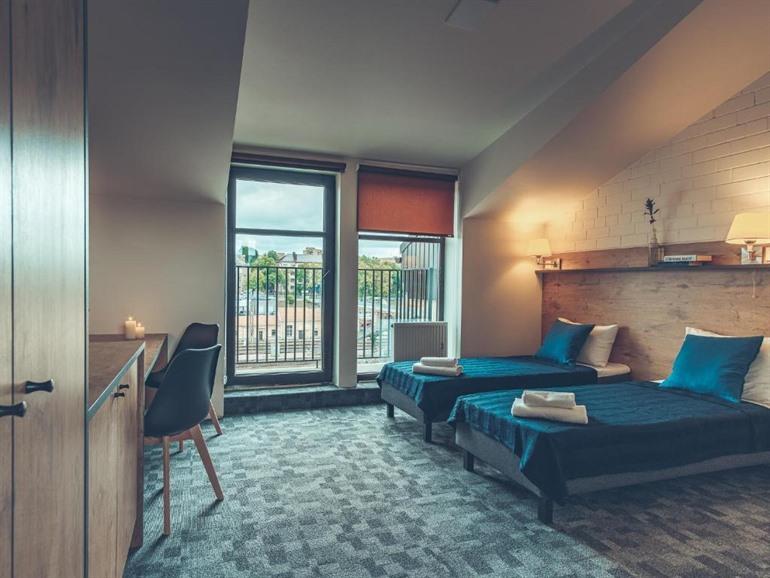 Buchen Sie das Railway Hotel & Apartments