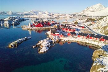 Reiten in den winterlichen Lofoten