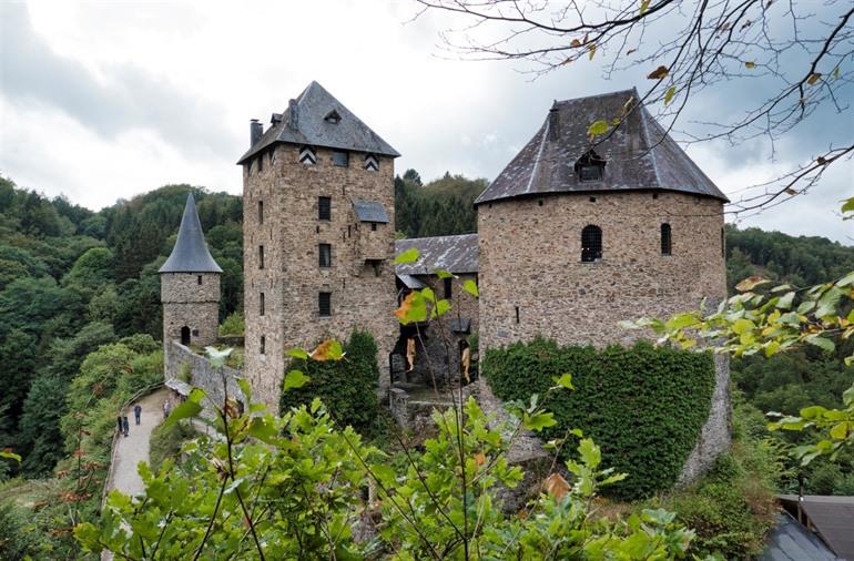 Reinhardstein in Ovifat