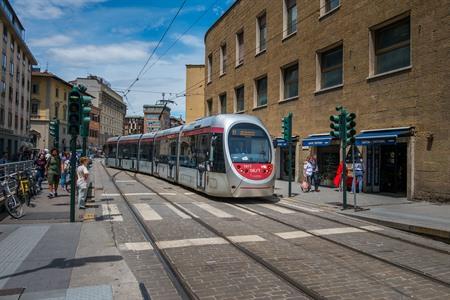 Mit der Straßenbahn in Florenz reisen