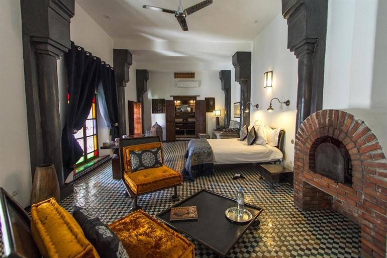 Riad Laaroussa, Fès