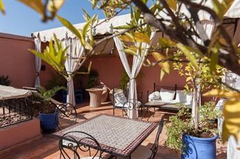 Riad Thycas