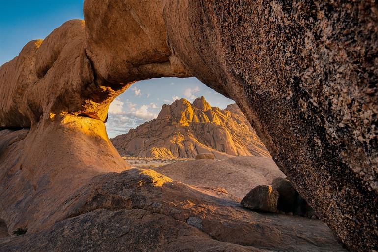 Felsenbogen, Spitzkoppe