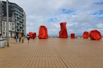 Rocky Stranger Kunstwerk in Ostende