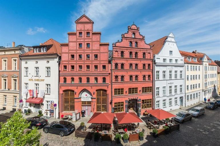Romantik Hotel Scheelehof Stralsund buchen