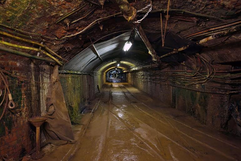 Geführte Tour durch die Tunnel der Rammelsbergwerke im Harz