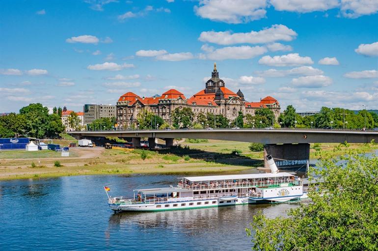 Bootstour auf der Elbe in Dresden
