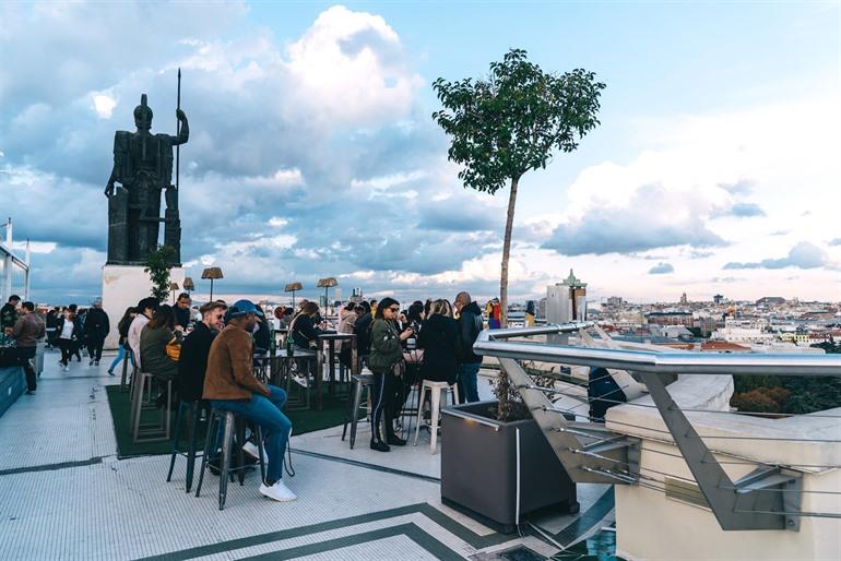 Dachterrassenbar in Madrid