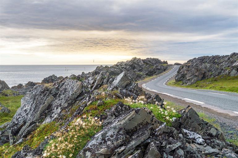 Felsige Klippen im Nationalpark Varangerhalvøya, Norwegen