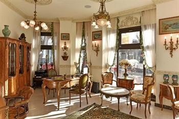 Royal Hotel in Varna buchen