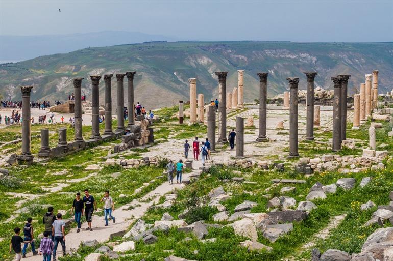 Ruinen des malerischen Umm Qais in Jordanien