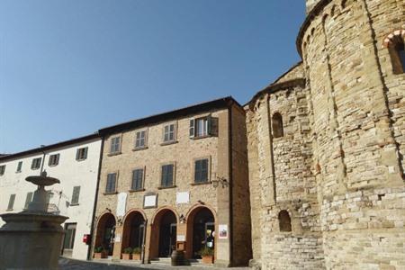 San Leo Albergo Diffuso buchen
