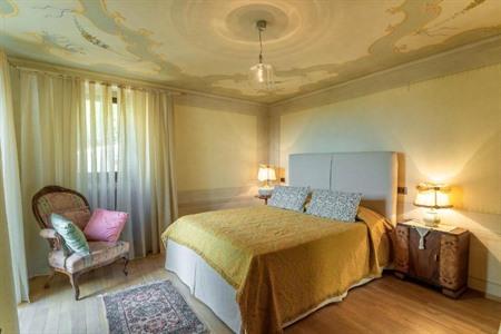 San Leo Albergo Diffuso buchen