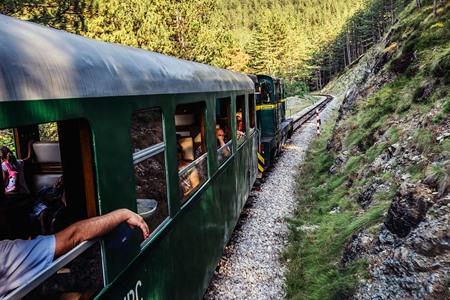 Sargan 8 Eisenbahn, Serbien