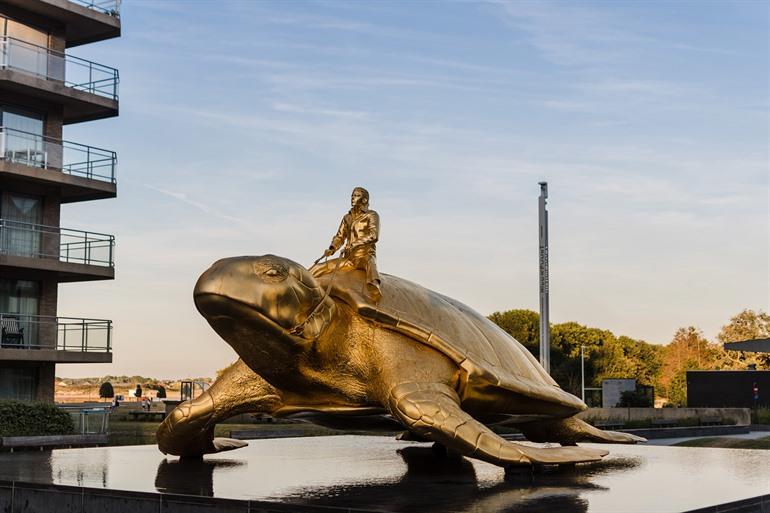Schildkröte von Jan Fabre in Nieuwpoort