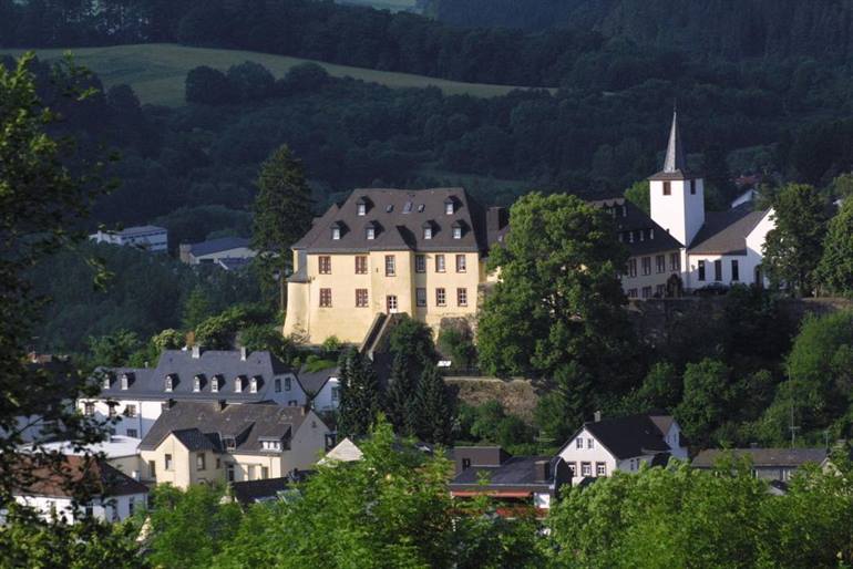 Schloss-Hotel Kurfürstliches Amtshaus Dauner Burg (Daun)