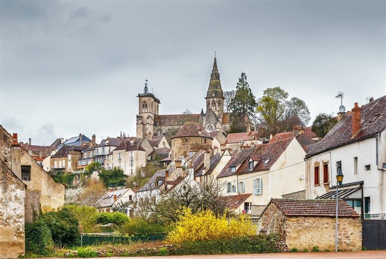 Semur-en-Auxois in Burgund