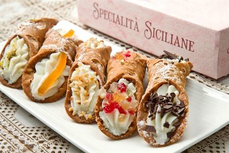 10 typisch sizilianische Gerichte, die Sie auf Ihrer Reise nach Sizilien probieren sollten