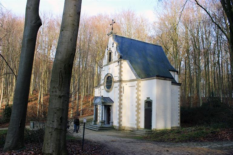 Sint-Gertrudiskapelle in Lennik, Pajottenland