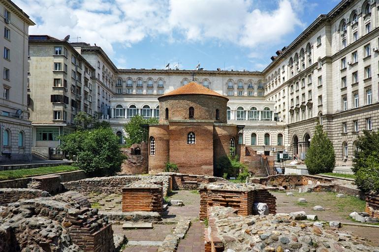 Die Sint-Joriskirche in Sofia besichtigen